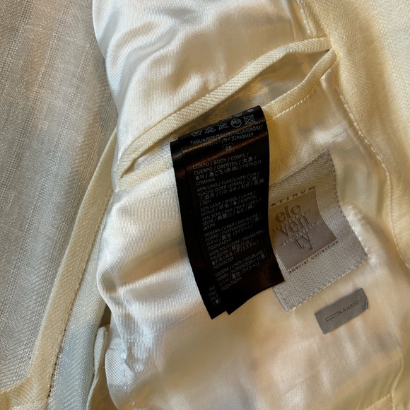 White Eleventy Blazer - Picture 5 of 6